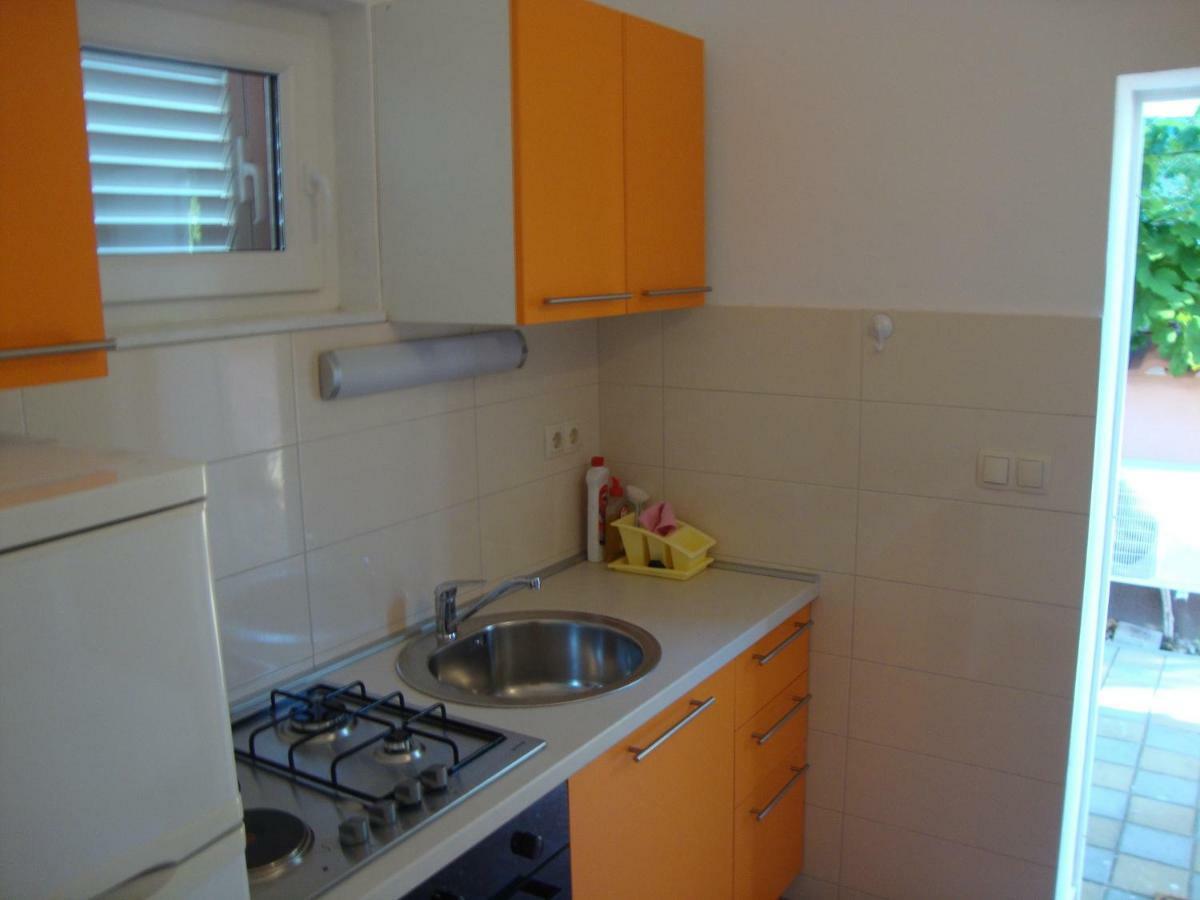 Apartments Mediterranean Sundance Vodice Eksteriør bilde