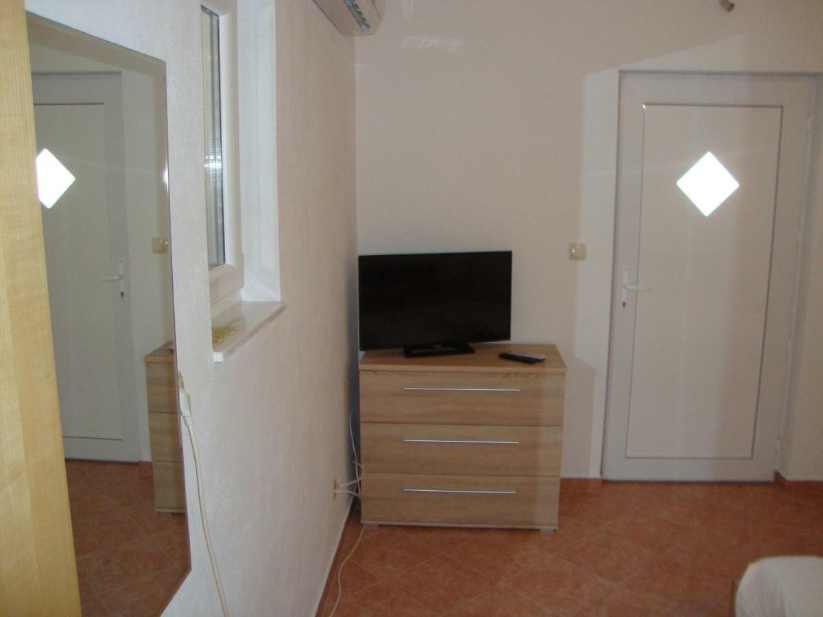 Apartments Mediterranean Sundance Vodice Eksteriør bilde